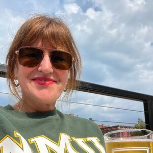 Meet your Posher, Stephanie